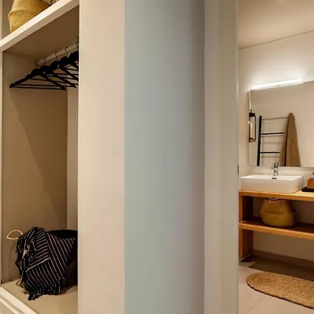 Rissani - 2 Bedrooms In Sant Gervasi アパート バルセロナ